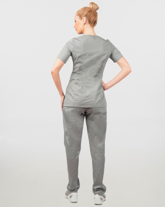 Γυναικείο σετ, (Scrub) μπλούζα με λαιμό βε και παντελόνι με ελαστική μέση και 3 τσέπες σε ανοιχτό γκρι χρώμα,MONDAI